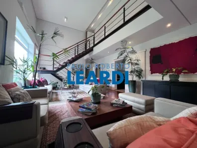 Sobrado com 4 Quartos à venda, 408m² no Alto de Pinheiros, São Paulo