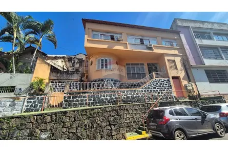 Casa com 3 Quartos à venda, 137m² no Centro, Vitória