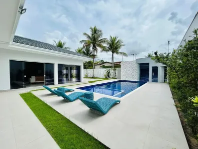 Casa de Condomínio com 6 Quartos à venda, 420m² no Jardim Acapulco, Guarujá