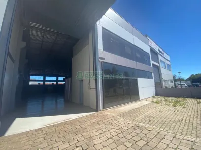 Galpão/Depósito/Armazém para alugar, 600m² no São Virgílio, Caxias do Sul