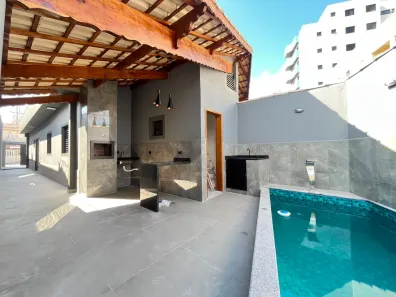 Casa com 2 Quartos à venda, 135m² no Balneario de Birigui, Mongaguá