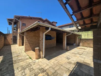 Sobrado com 5 Quartos à venda, 262m² no Martim de Sá, Caraguatatuba