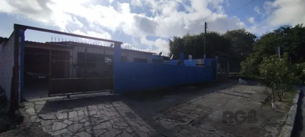 Casa com 3 Quartos à venda, 650m² no Restinga, Porto Alegre