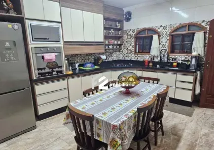 Sobrado com 4 Quartos à venda, 240m² no Nova Petrópolis, São Bernardo do Campo