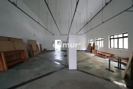 Ponto Comercial para alugar, 300m² no Jardim Santo Alberto, Santo André