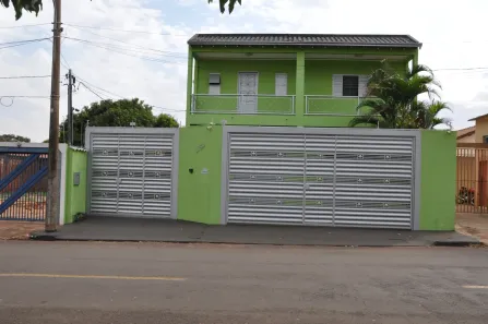 Sobrado com 3 Quartos à venda, 230m² no Universitário, Campo Grande