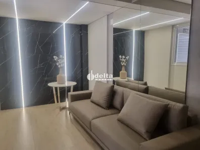 Apartamento com 2 Quartos à venda, 56m² no Segismundo Pereira, Uberlândia