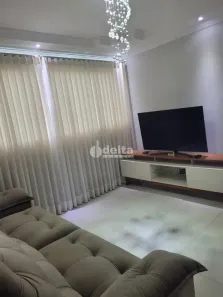 Apartamento com 2 Quartos à venda, 65m² no Novo Mundo, Uberlândia