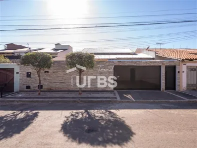 Casa com 3 Quartos à venda, 260m² no Jardim Atlântico, Goiânia