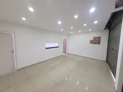 Ponto Comercial para alugar, 75m² no Jardim Esmeralda, São Paulo