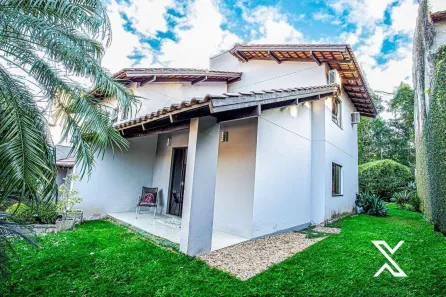 Casa com 3 Quartos para alugar, 390m² no Velha, Blumenau