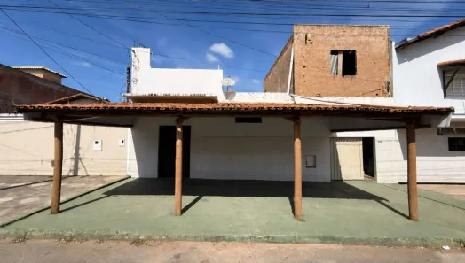 Ponto Comercial para alugar, 80m² no Alice Maia, Montes Claros