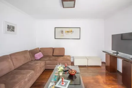 Casa com 5 Quartos à venda, 330m² no Vila Congonhas, São Paulo