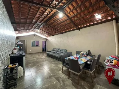 Casa com 3 Quartos para alugar, 150m² no Salgado Filho, Brumadinho