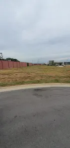 Casa de Condomínio com 1 Quarto à venda, 373m² no Jardins Bolonha, Senador Canedo