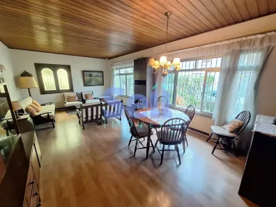 Casa com 4 Quartos à venda, 176m² no Jardim Trussardi, São Paulo