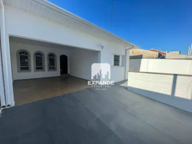 Casa com 4 Quartos à venda, 190m² no Vila Pinheiro Machado, Botucatu