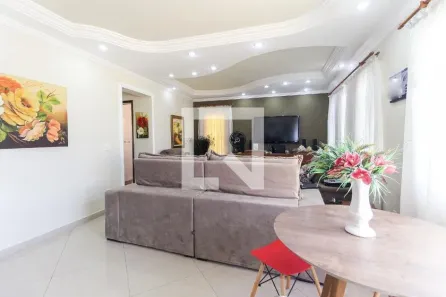 Casa com 3 Quartos à venda, 300m² no Vila Siria, São Paulo
