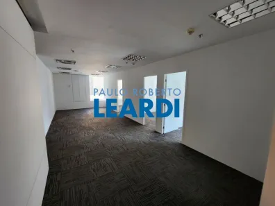 Sala Comercial para alugar, 180m² no Cidade Monções, São Paulo