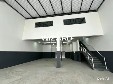 Galpão/Depósito/Armazém para alugar, 368m² no Parque Oratório, Santo André