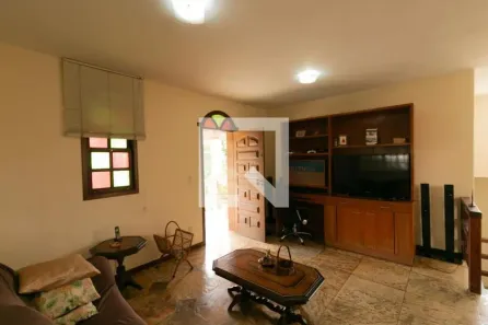 Casa com 5 Quartos à venda, 625m² no Planalto, Belo Horizonte