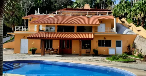 Fazenda/Sítio com 5 Quartos à venda, 430m² no Chácaras Condomínio Recanto Pássaros II, Jacareí