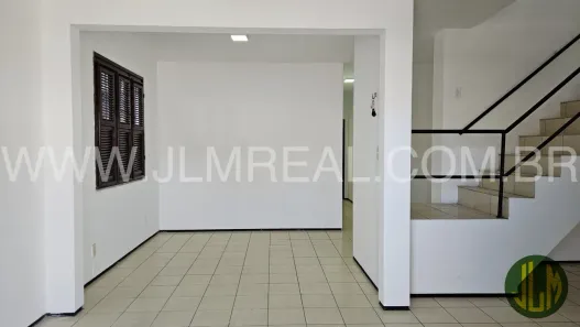 Casa com 3 Quartos à venda, 250m² no Monte Castelo, Fortaleza
