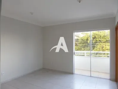 Apartamento com 3 Quartos para alugar, 70m² no Segismundo Pereira, Uberlândia