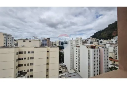 Apartamento com 2 Quartos para alugar, 73m² no Centro, Juiz de Fora