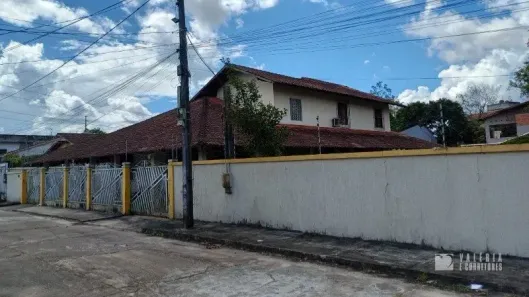 Casa com 5 Quartos à venda, 750m² no Coqueiro, Belém