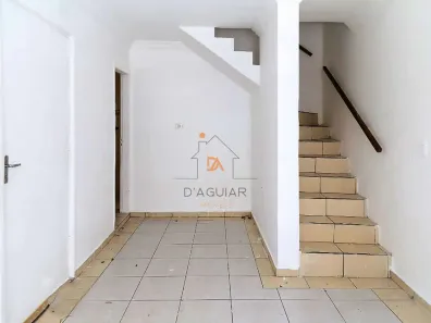 Casa de Condomínio com 2 Quartos para alugar, 90m² no Jardim Carlu, São Paulo