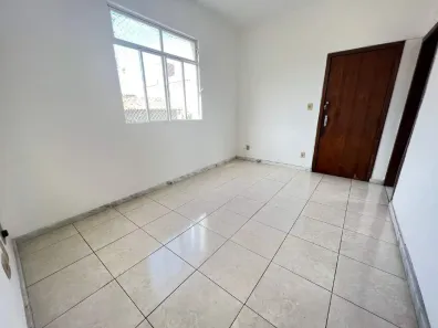 Apartamento com 3 Quartos para alugar, 80m² no Pompéia, Belo Horizonte