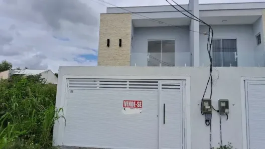 Casa com 3 Quartos à venda, 120m² no Goitacazes, Campos dos Goytacazes