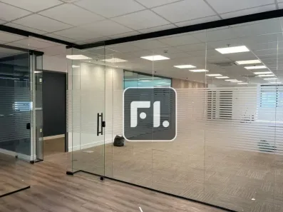 Sala Comercial à venda, 200m² no Cidade Monções, São Paulo