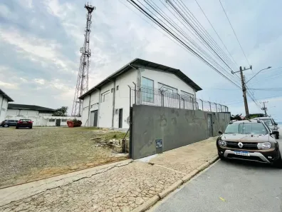 Galpão/Depósito/Armazém para alugar, 1500m² no Bela Vista, São José