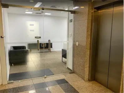 Sala Comercial para alugar, 295m² no Cidade Monções, São Paulo