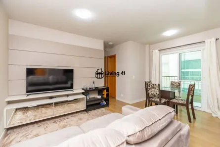 Apartamento com 2 Quartos à venda, 62m² no Hugo Lange, Curitiba