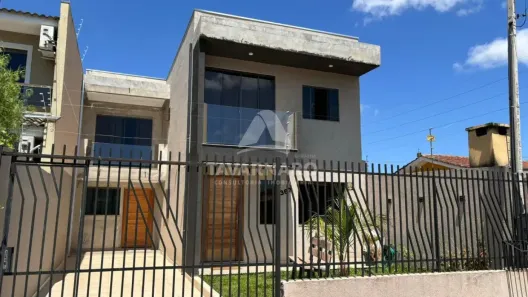 Sobrado com 3 Quartos para alugar, 166m² no Uvaranas, Ponta Grossa