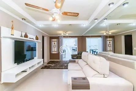 Sobrado com 3 Quartos à venda, 111m² no Xaxim, Curitiba