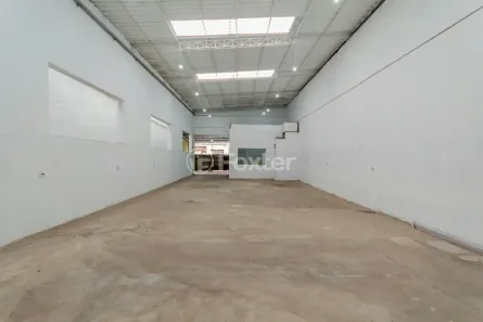 Galpão/Depósito/Armazém à venda, 600m² no Jardim Tango, São Paulo