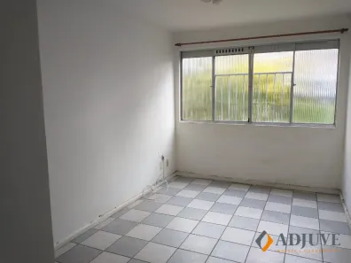 Apartamento com 2 Quartos à venda, 44m² no Castelanea, Petrópolis