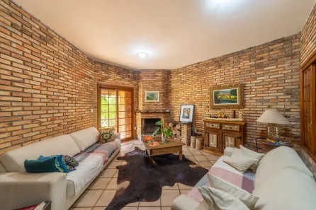 Casa com 3 Quartos à venda, 303m² no Espírito Santo, Porto Alegre