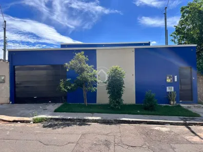 Casa com 2 Quartos à venda, 129m² no Bonjardim, Campo Grande