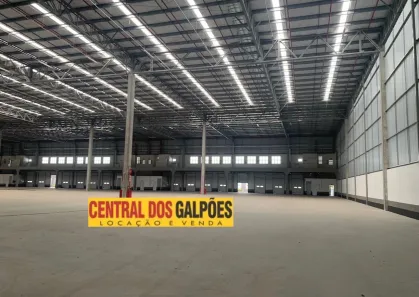 Galpão/Depósito/Armazém para alugar, 2000m² no , Simões Filho