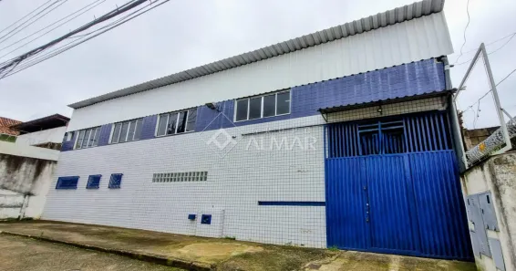 Galpão/Depósito/Armazém à venda, 710m² no Cerâmica, Juiz de Fora