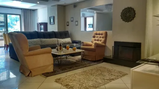 Casa com 3 Quartos à venda, 350m² no Santa Tereza, Porto Alegre