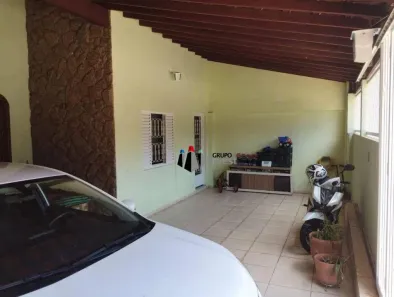 Casa com 3 Quartos à venda, 180m² no Vila Costa e Silva, Campinas