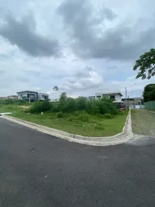 Lote/Terreno à venda, 250m² no Novo Aleixo, Manaus