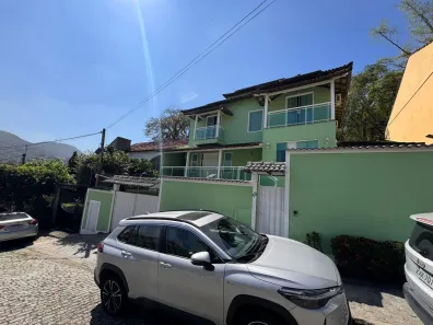 Casa de Condomínio com 4 Quartos à venda, 360m² no Taquara, Rio de Janeiro