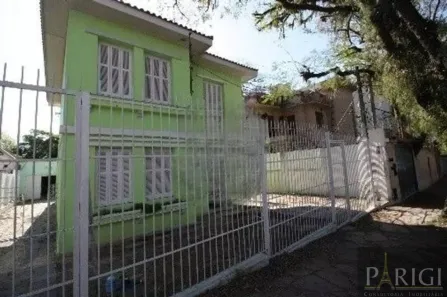 Casa com 3 Quartos para alugar, 320m² no Partenon, Porto Alegre